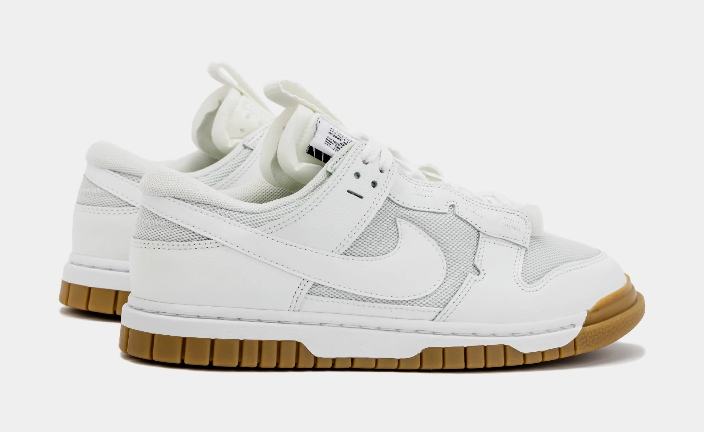 Dunk Low Remastered White Gum Mens Lifestyle Shoes (White)