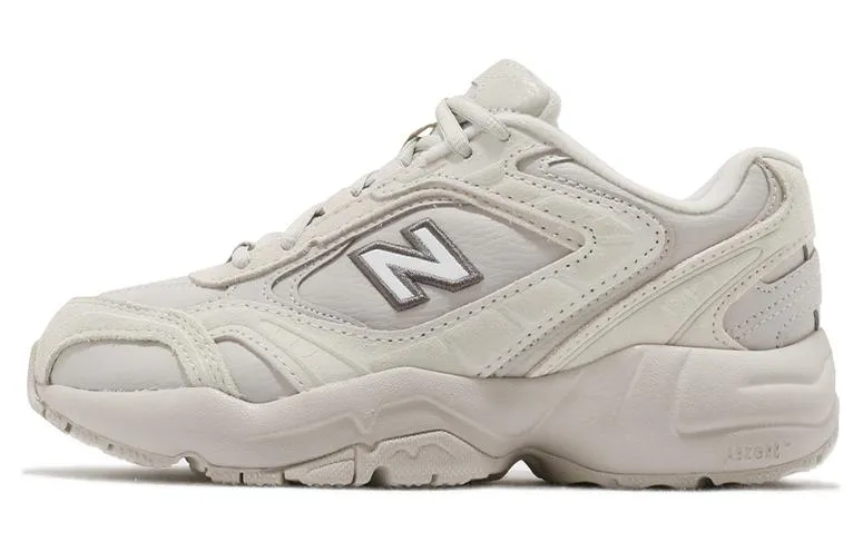 New Balance NB 452 Women's chunky sneakers