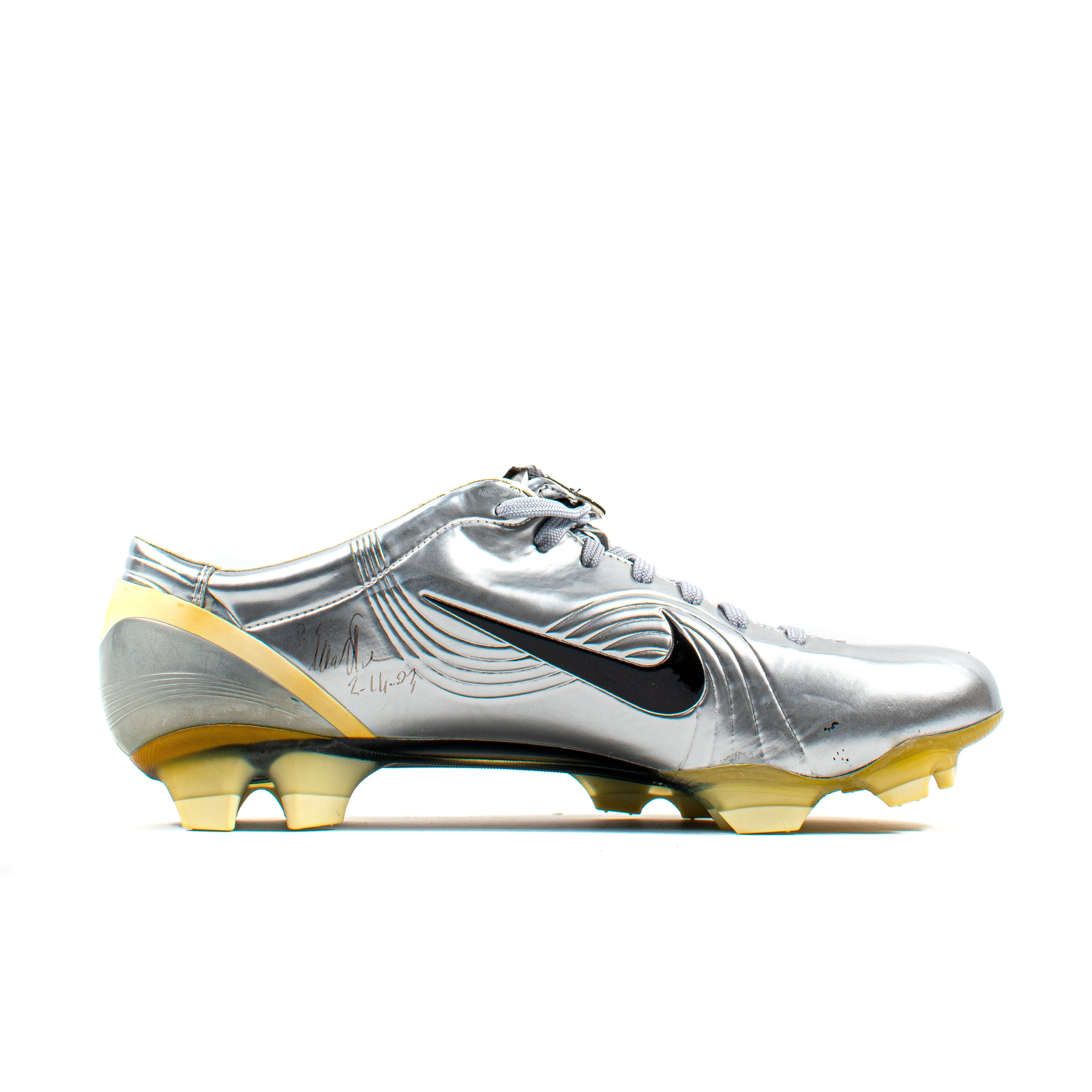 Nike Mercurial Vapor I Chrome R9 Ronaldo Signed Shoe