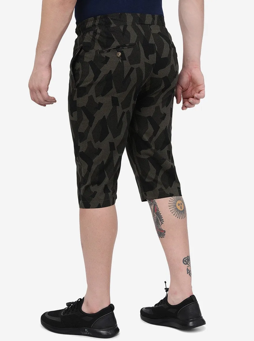 Olive Camo Printed Slim Fit Capri | JadeBlue