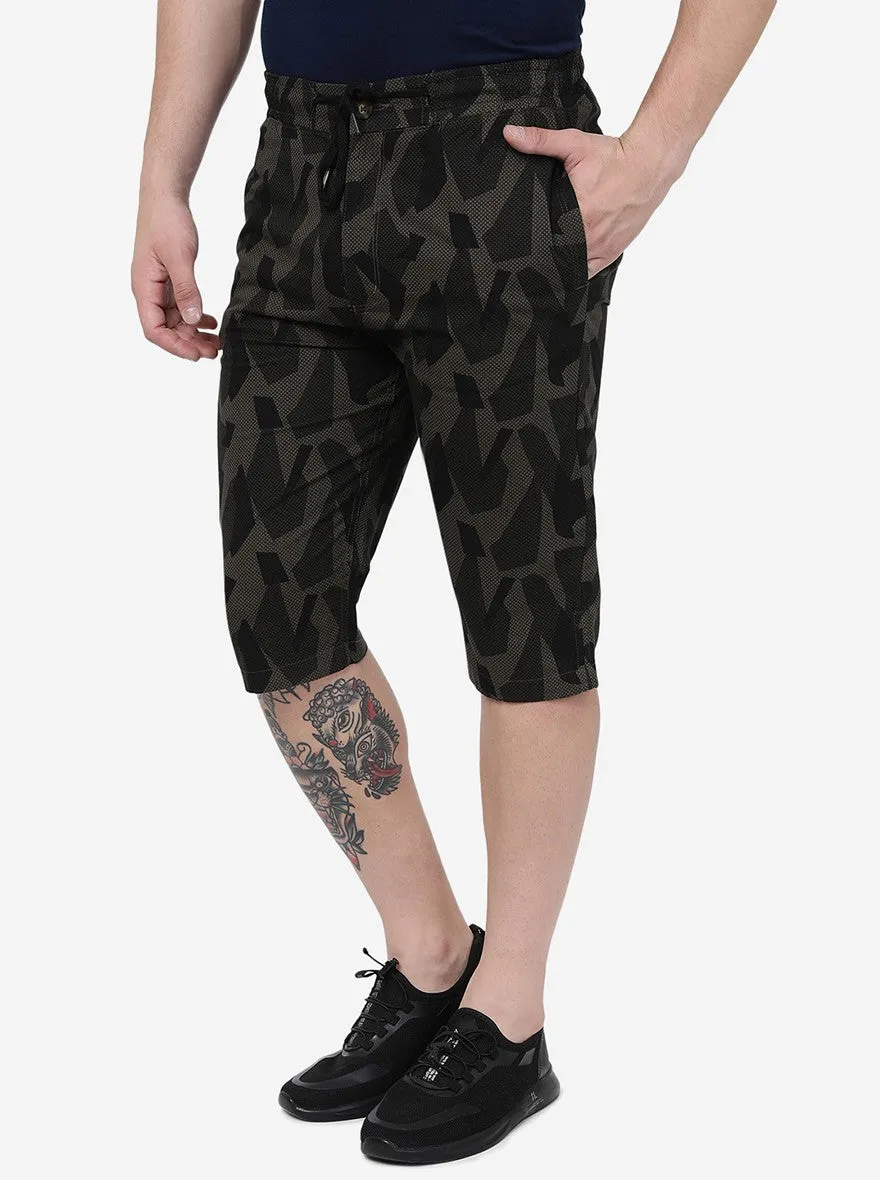 Olive Camo Printed Slim Fit Capri | JadeBlue