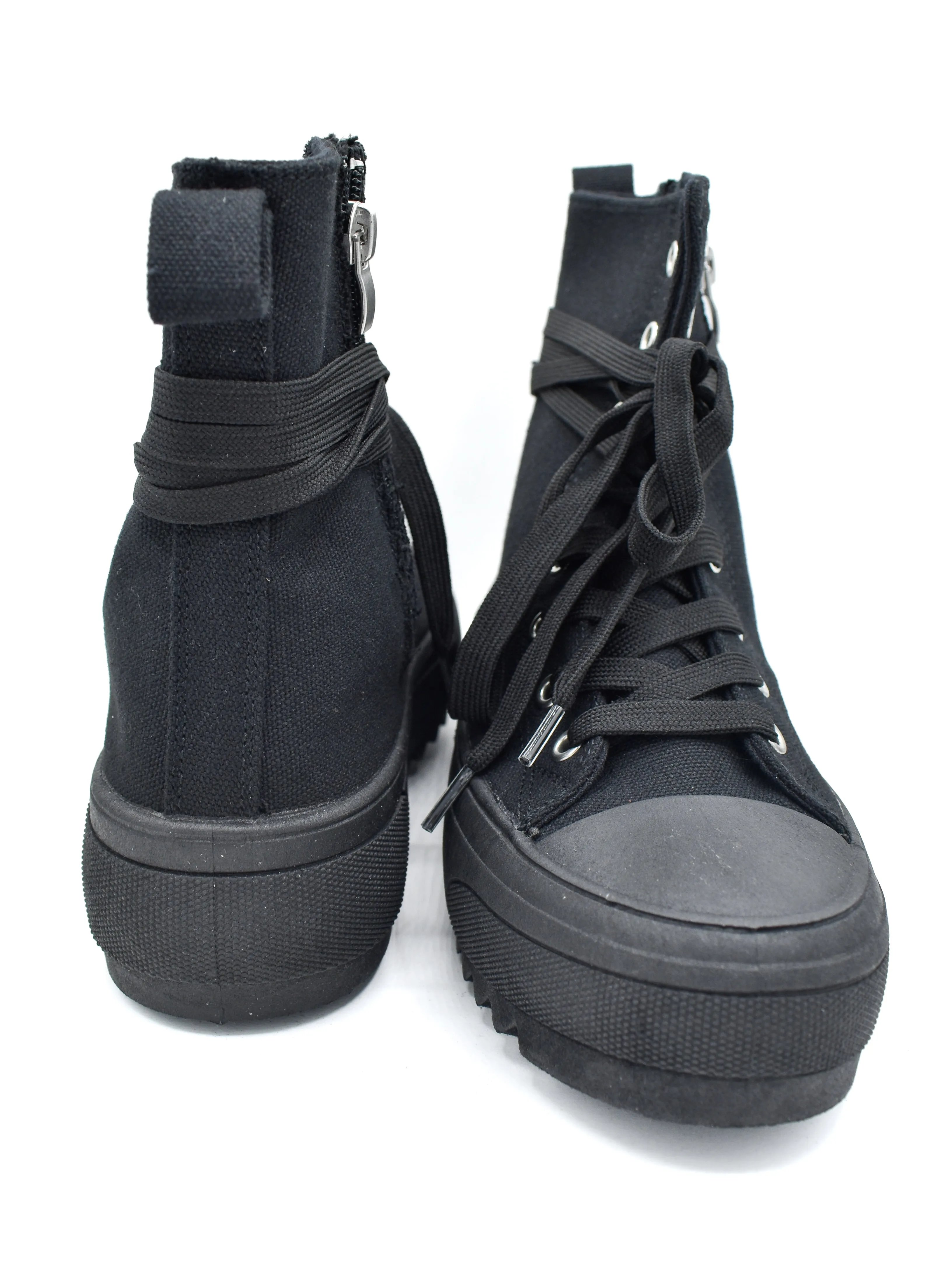 Peewee Platform Hightop Sneaker